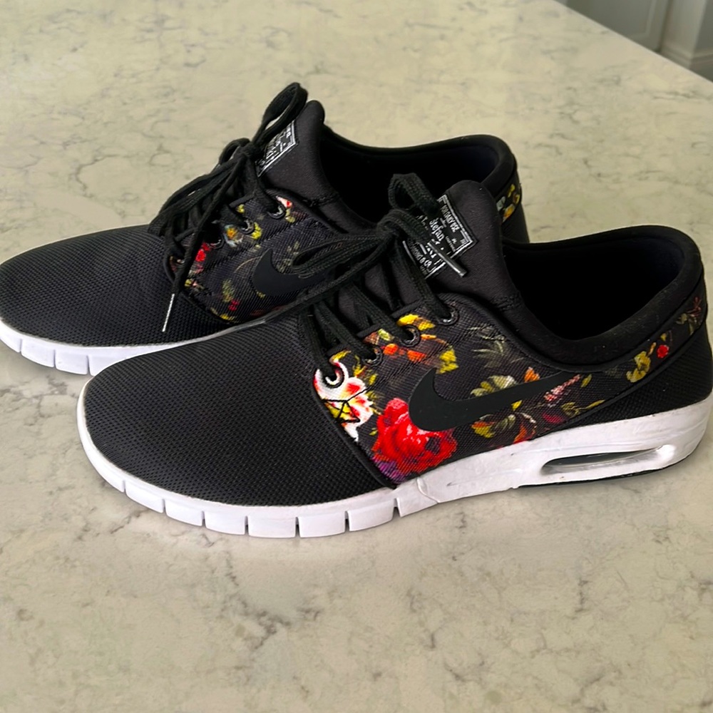 Nike Stefan Janoski Shoes Size 9.5